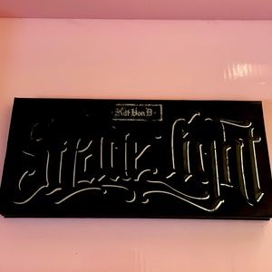 Shade and Light Contour Palette (powder)